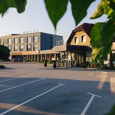 Hotel Grof Vransko Exterior foto